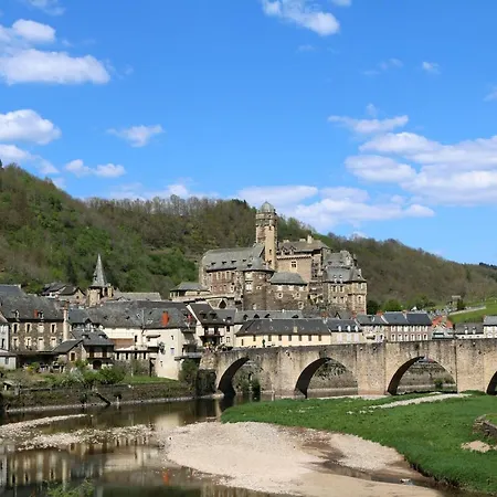 Maison Charmante à Avec Vue Montagne Casa vacanze Florentin-la-Capelle