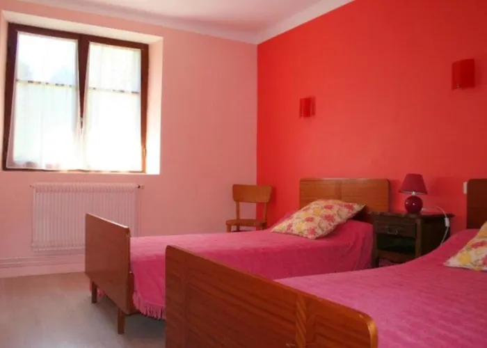 Maison Charmante à Avec Vue Montagne Casa vacanze Florentin-la-Capelle